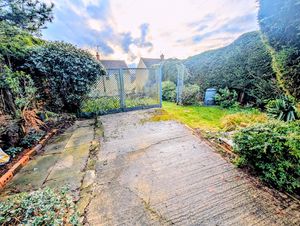 Photo 7- click for photo gallery